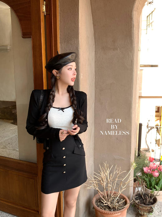 Read Nameless/黑魔鬼外套+白色蝴蝶结吊带+花瓶腰半裙 商品图13