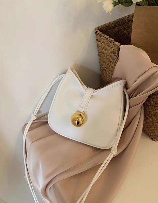 【门店同款】春季小金球单肩斜挎包 150410144 商品图0