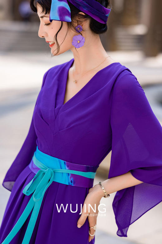 3022088 露红烟紫 薰衣草紫连衣裙 雾境 商品图4