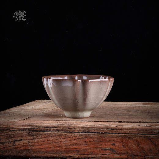 问鼎哥窑 致巧款 葵盏杯 商品图0