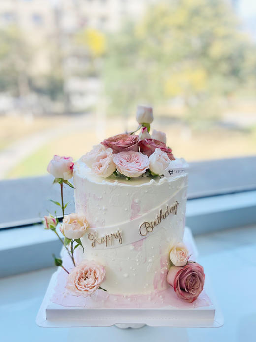 鲜花复古蛋糕 商品图1