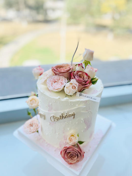 鲜花复古蛋糕 商品图2