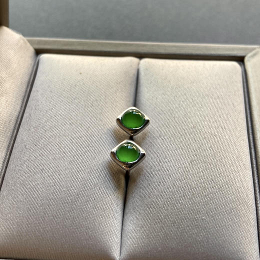 高冰种阳绿翡翠蛋面18k白金镶嵌 商品图2
