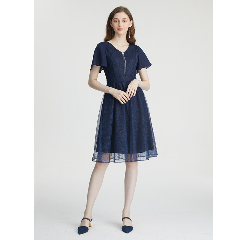 司歌V领荷叶袖修身连衣裙A871080