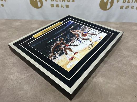 收藏系列 艾弗森 对决乔丹 10寸亲笔签名照片 JSA 商品图1