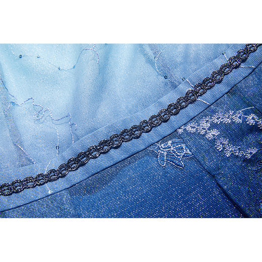 司歌V领短袖刺绣渐变连衣裙A871232 商品图1