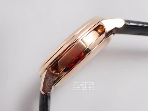 NOOB宝珀 又称天地良心珀 1993年首春宫表诞生，便引起了业界轰动！春宫表是腕表史上的艺术品之一。每一幅都通过传统的真人模特雕刻而成，也许你认为春宫的画面10分露骨！ 商品图3