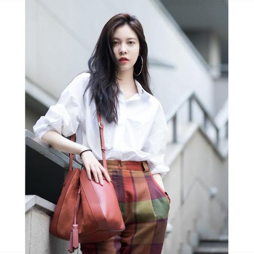 宋妍霏长袖职业白色衬衫女宽松设计感韩版百搭外穿洋气衬衣2023 商品图3