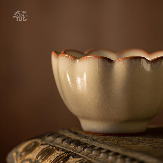 问鼎哥窑 致巧款 菡萏杯 商品图3