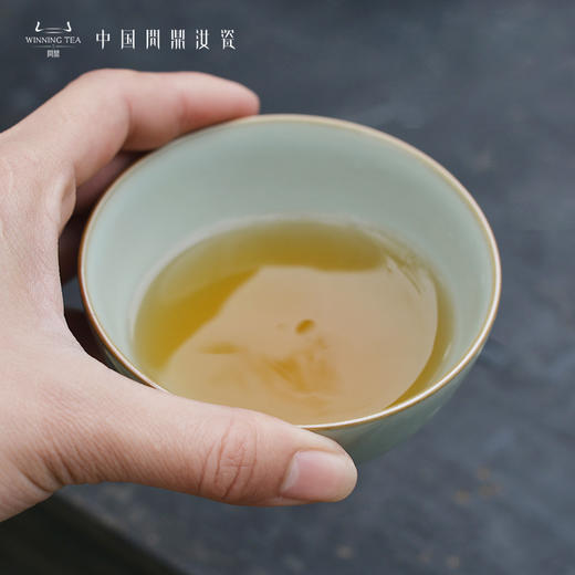 问鼎汝瓷鼎峰系列老款天青精工观月杯 商品图2