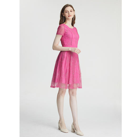 司歌刺绣圆领短袖连衣裙A871221 商品图4