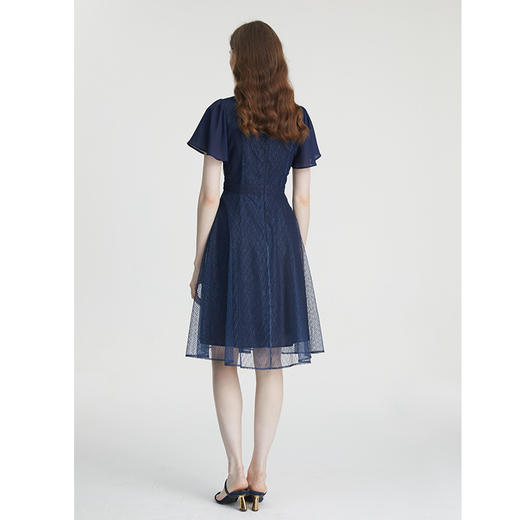 司歌V领荷叶袖修身连衣裙A871080 商品图4