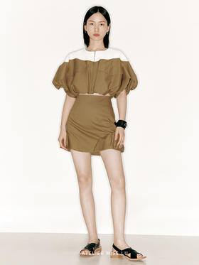 【青涩】弧形花苞装饰A字高腰短裙/2300019B