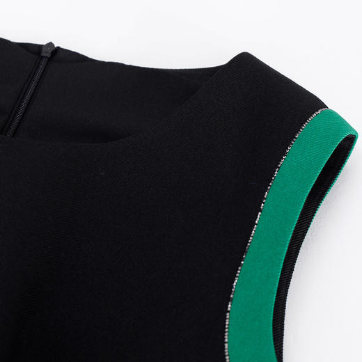 RE8A1斯尔丽瑟俪2023春上新撞色修身圆领烫钻两件套外套+连衣裙 商品图4