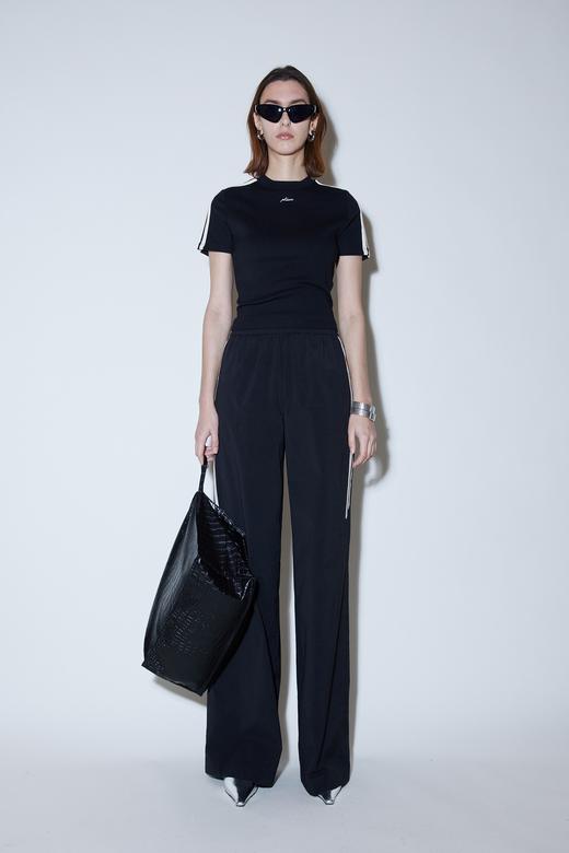 趴条修身短袖 商品图0