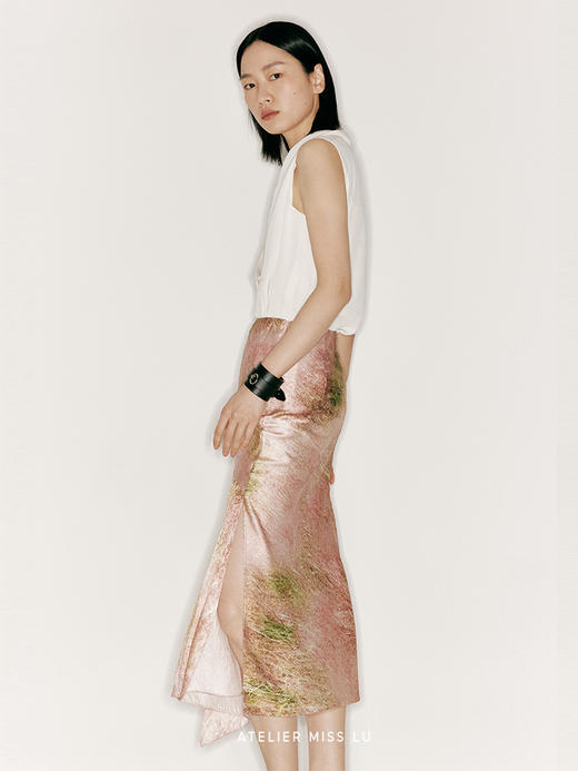 【春之草原】品牌定制印花桑蚕丝不规则斜裁半裙/2300015B 商品图3