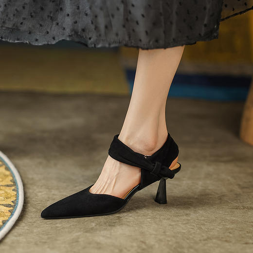 春夏新款，优雅设计感软舒尖头后空高跟凉鞋LCC-C8969 商品图8