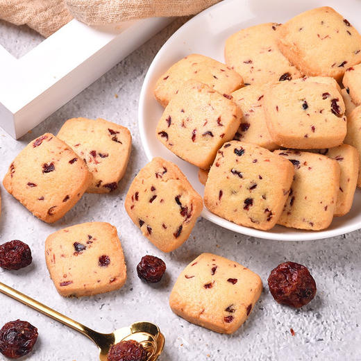 卜珂零点雪花奶酥蔓越莓味110g 商品图1