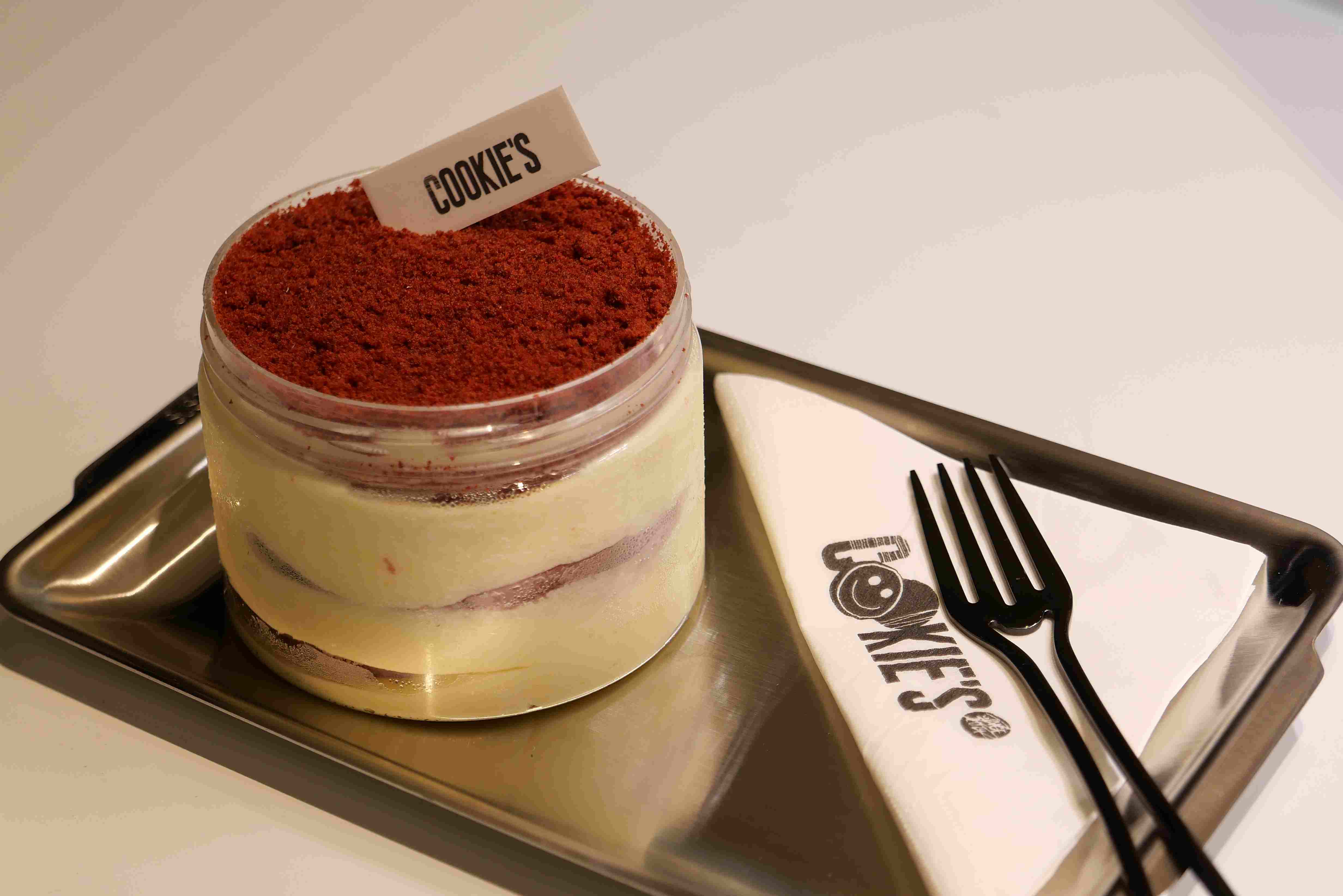 【重】【有小只】红丝绒 红丝绒盒子 700ml 这一定是你吃过神好吃的红丝绒了 奶酪层厚到你懵圈 大概是最沉的盒子了