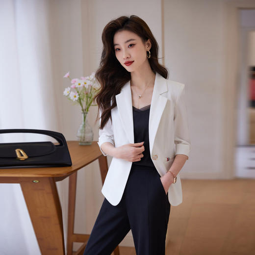 收腰职业休闲西服小西装外套QL-YY-5518 商品图3