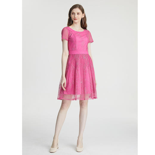 司歌刺绣圆领短袖连衣裙A871221 商品图2