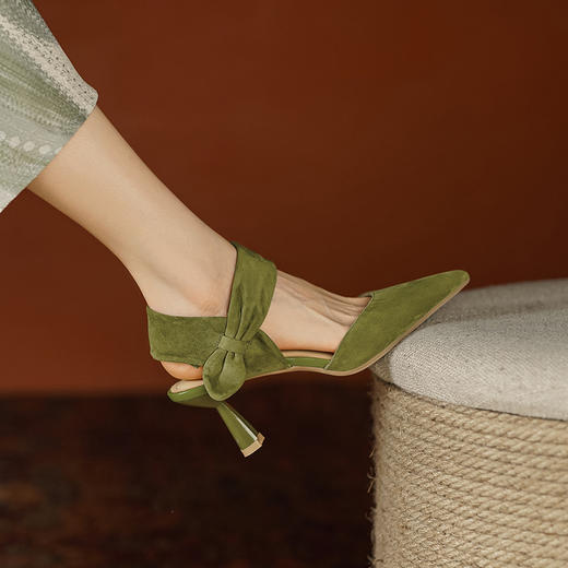 春夏新款，优雅设计感软舒尖头后空高跟凉鞋LCC-C8969 商品图1