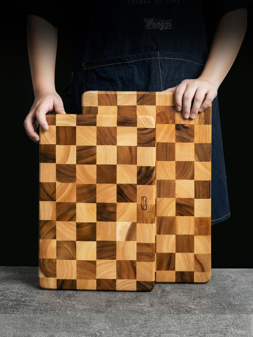 【泰国进口相思木菜板】lcliving泰国相思木切菜板无漆无蜡家用实木棋盘格砧板厨房菜板 商品图0