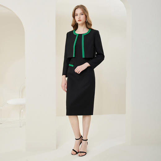 RE8A1斯尔丽瑟俪2023春上新撞色修身圆领烫钻两件套外套+连衣裙 商品图3