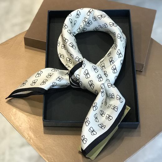 优品堂【缀点】50x50桑蚕丝方巾 商品图4