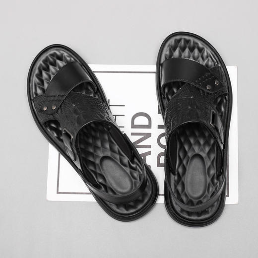 【男士耐磨牛皮凉鞋】舒适男士夏季透气凉鞋 半掌气垫设计 柔软减震而不塌陷  优质头层牛皮鞋面 给予柔软贴合脚感 商品图1