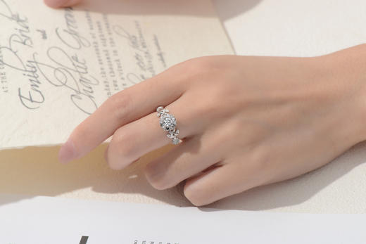 《致敬永恒》莫桑钻全系列925银戒指 商品图5