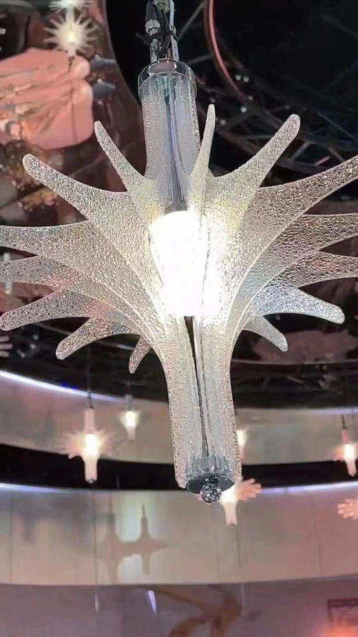 4-16亚克力飞碟吊灯（运费自理） 商品图0