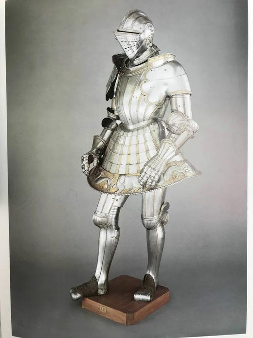 西班牙王室文艺复兴时期挂毯与盔甲图集 150余幅彩色插图 精装大16开 商品图9