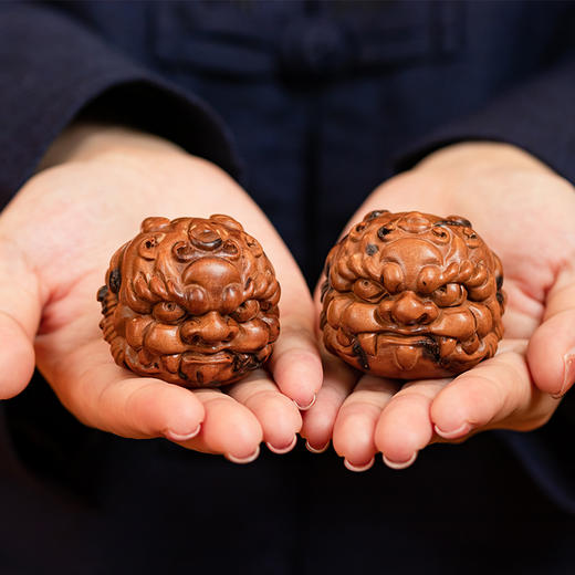 天然雷击枣木精工雕刻貔貅手球摆件木雕盘玩（一只） 商品图3