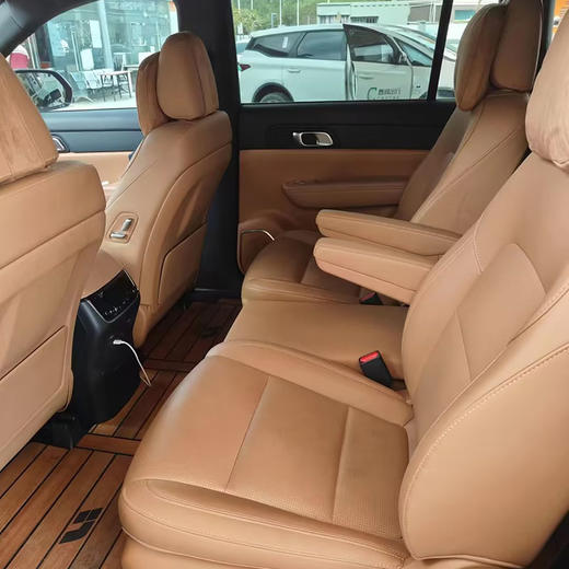 理想	ONE 增程6座版【长租-深圳】 商品图7