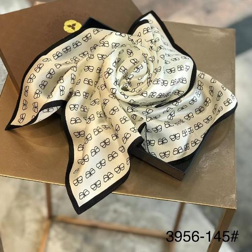 优品堂【缀点】50x50桑蚕丝方巾 商品图5