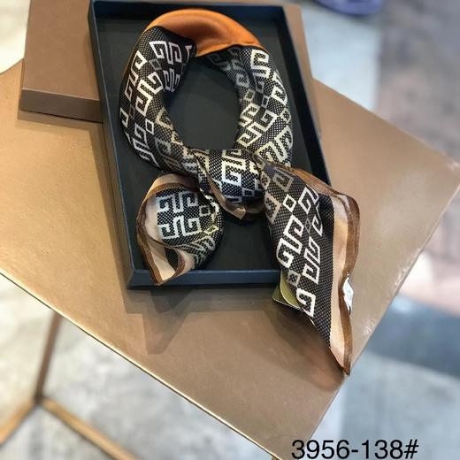 优品堂【缀点】50x50桑蚕丝方巾 商品图2