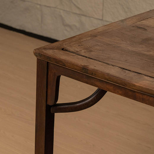 清 红木刀牙板霸王枨方桌 商品图1