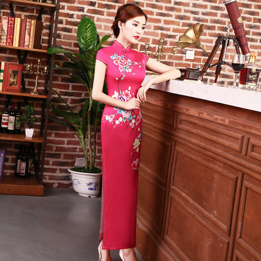 2023新款宴会服 立领开衩红色长款丝绸旗袍礼服 商品图7