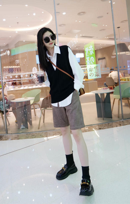 【Trubody】V领宽松针织背心 商品图0