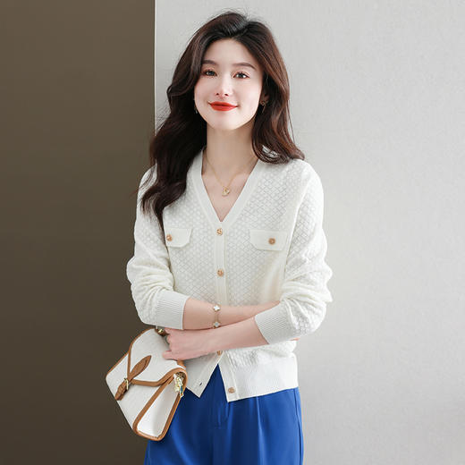 V领短款针织开衫，薄款洋气外搭漂亮小衫CC-13-3041 商品图1