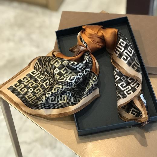 优品堂【缀点】50x50桑蚕丝方巾 商品图3