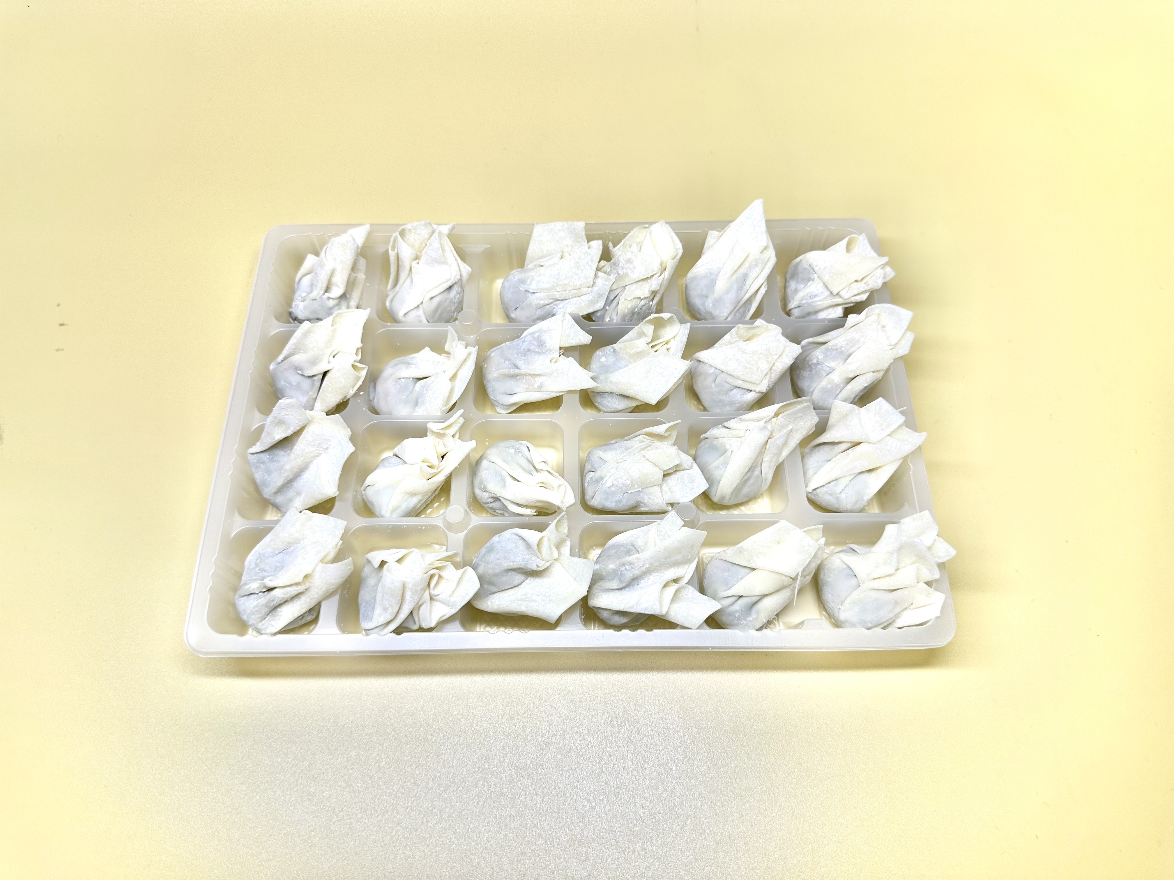 荠菜手工馄饨（现包盒装）