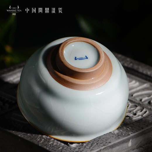 问鼎汝瓷鼎峰系列月白老款闲意杯 商品图3