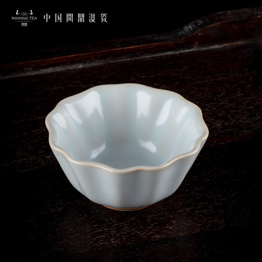 问鼎汝瓷鼎峰系列月白老款祥瑞杯 商品图1