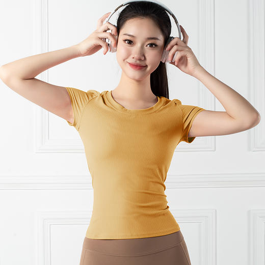 跃牌【禅语梵心系列】舒适显瘦休闲运动T恤瑜伽服F2152 （不带胸垫） 商品图2