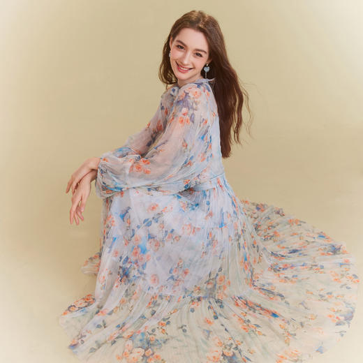 【大货捡漏，不退不换】  【仲夏夜之梦】优雅浪漫高贵花朵桑蚕丝上衣半裙女春季新款 商品图3