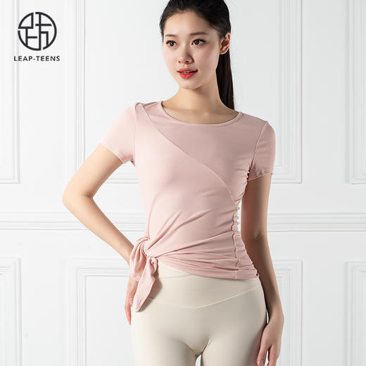 跃牌【禅语梵心系列】下摆侧开叉短袖瑜伽服健身T恤F2144 (不带胸垫） 商品图6