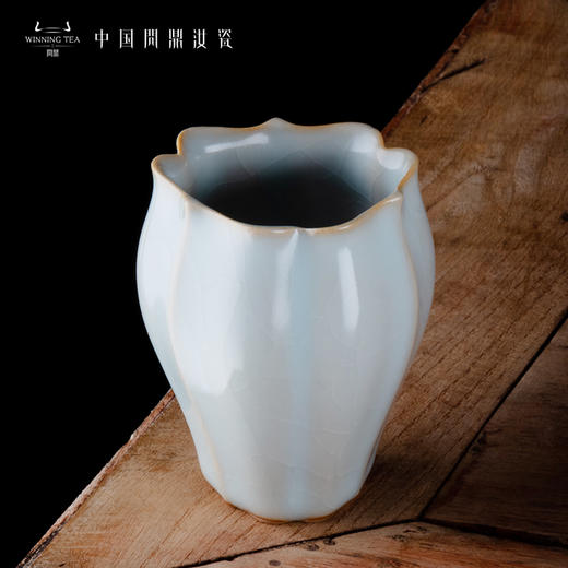 问鼎汝瓷鼎峰系列月白老款佛手杯（缺货） 商品图1