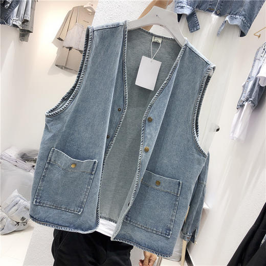 2023春新款复古洗水牛仔马甲女宽松韩版大口袋单排扣无袖背心外套 商品图3